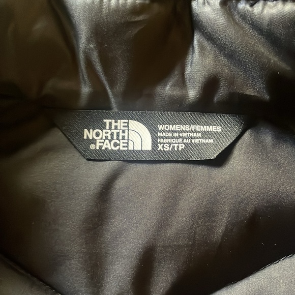 North Face Puffer Vest - Picture 4 of 4